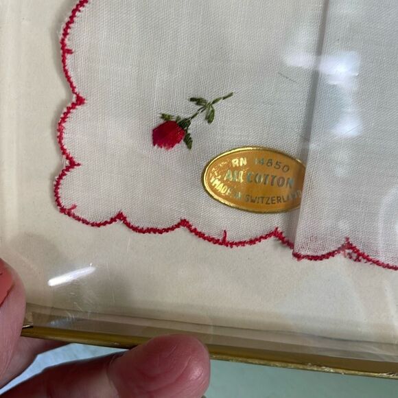 Vintage made in Switzerland embroidered handkerchief. New in package. - Picture 2 of 8